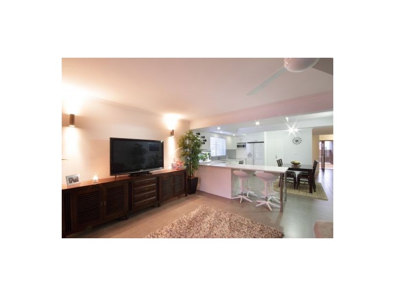 2/19 Barellan Avenue, Buddina QLD 4575