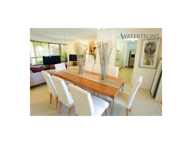 17 Barellan Avenue, Buddina QLD 4575