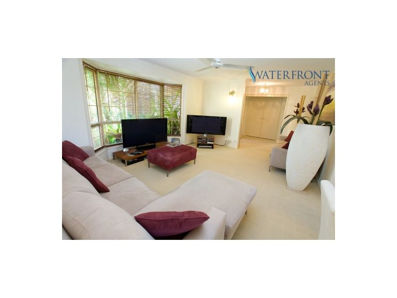 17 Barellan Avenue, Buddina QLD 4575