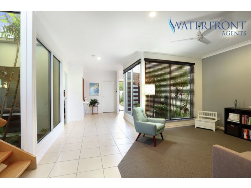 10 Majorca Place, Kawana Island QLD 4575