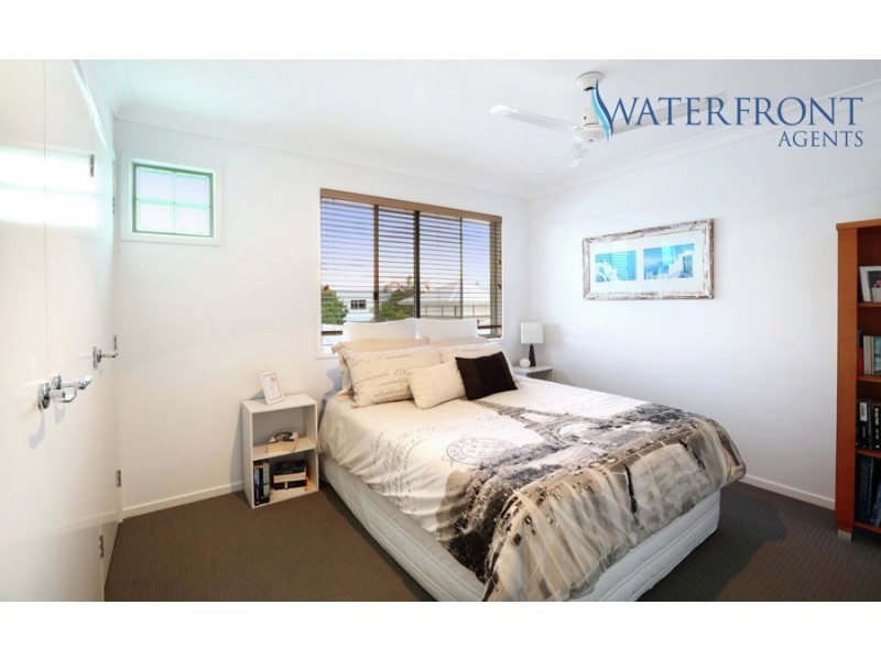 10 Majorca Place, Kawana Island QLD 4575
