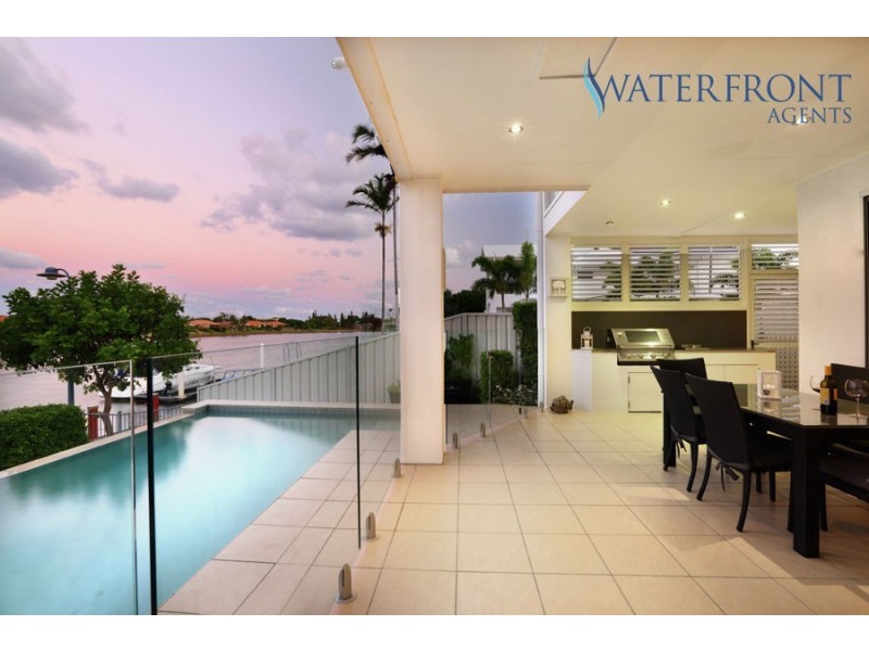 10 Majorca Place, Kawana Island QLD 4575
