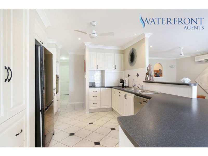 63 Jessica Boulevard, Minyama QLD 4575