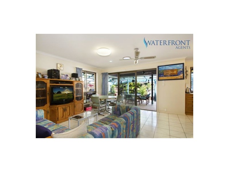 14 Kooringal Crescent, Buddina QLD 4575