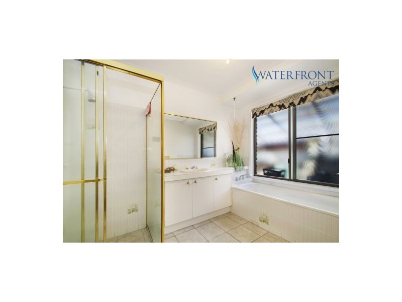 14 Kooringal Crescent, Buddina QLD 4575