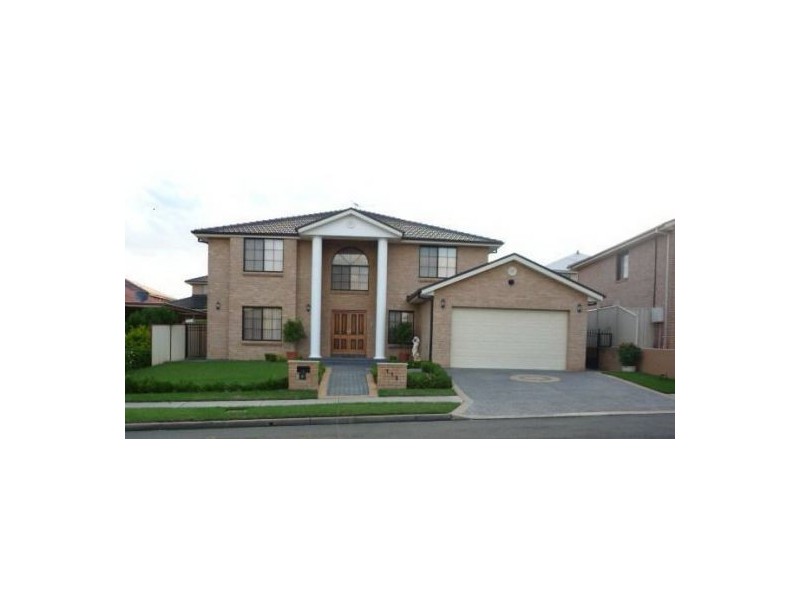 113 Greenway Drive, West Hoxton NSW 2171