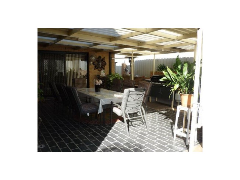 113 Greenway Drive, West Hoxton NSW 2171