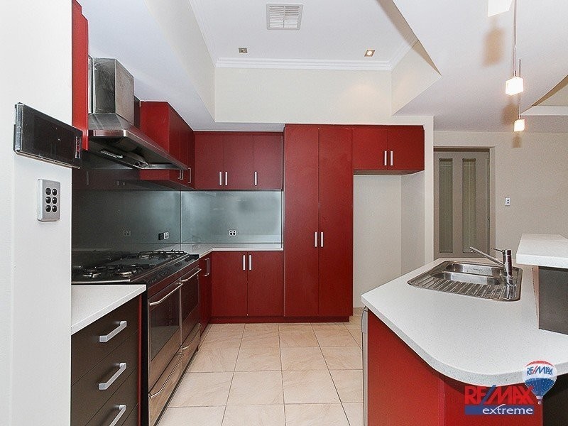 7 McClements Drive, Yanchep WA 6035