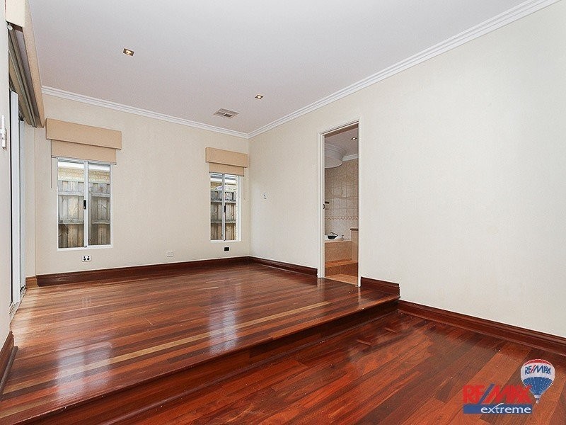 7 McClements Drive, Yanchep WA 6035