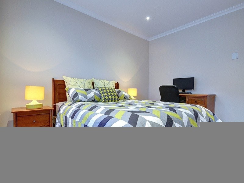 11 Venice Entrance, Iluka WA 6028