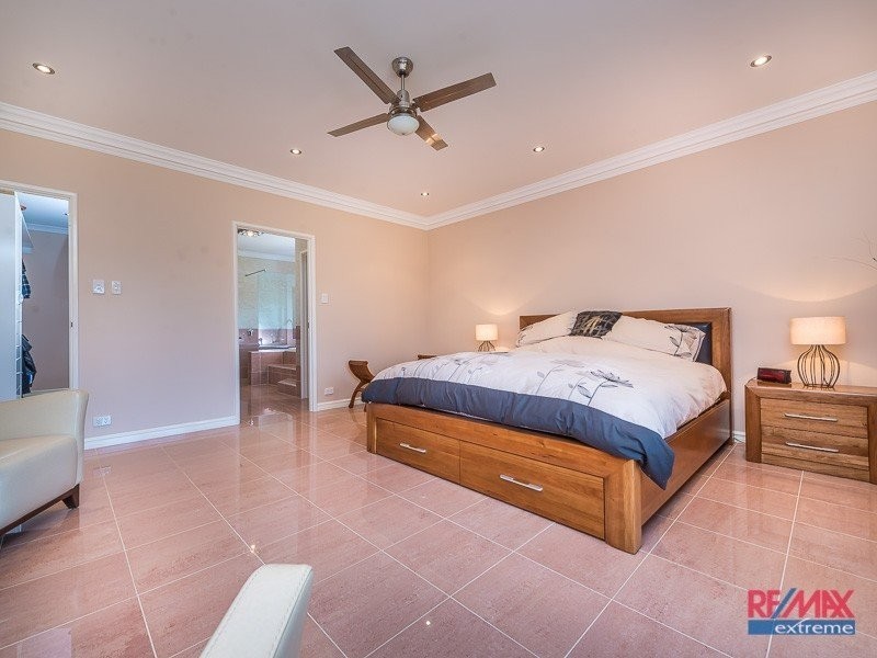 292 Sovereign Hill Drive, Gabbadah WA 6041