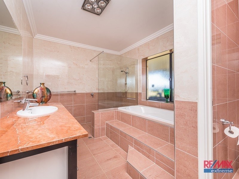 292 Sovereign Hill Drive, Gabbadah WA 6041