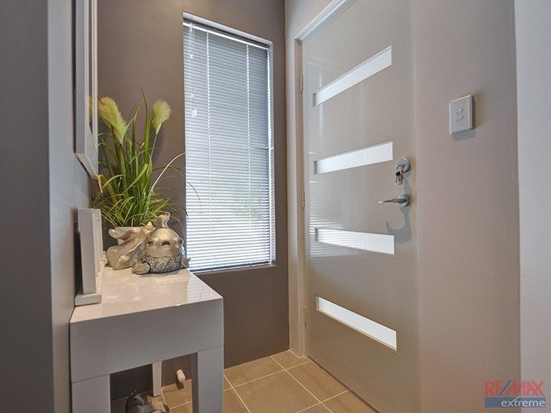 B/14 Dania Way, Butler WA 6036