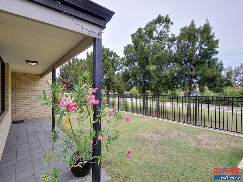 4 Belthorn Lane, Butler WA 6036