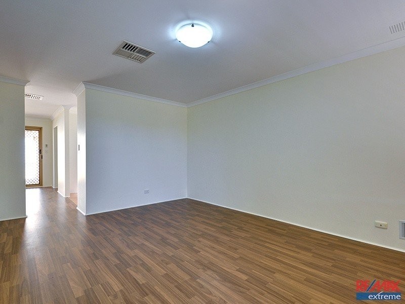 2 Stow Lane, Kinross WA 6028