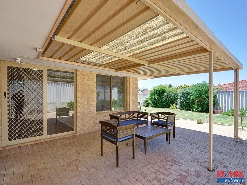 2 Stow Lane, Kinross WA 6028