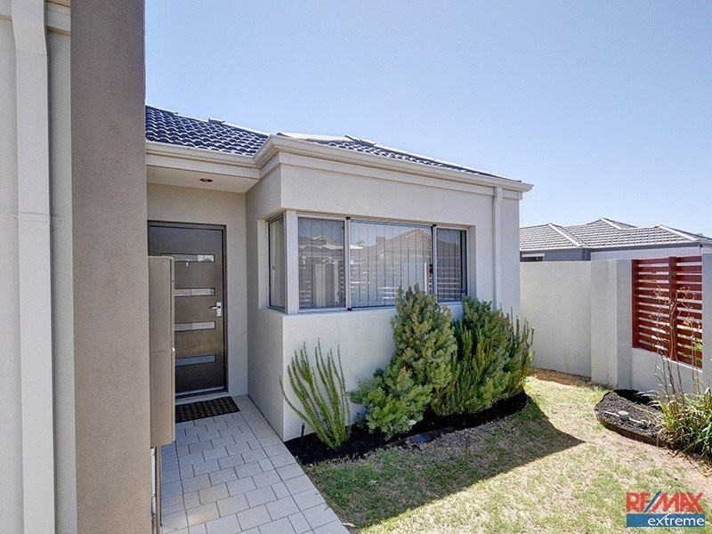 38 Delamere Avenue, Currambine WA 6028