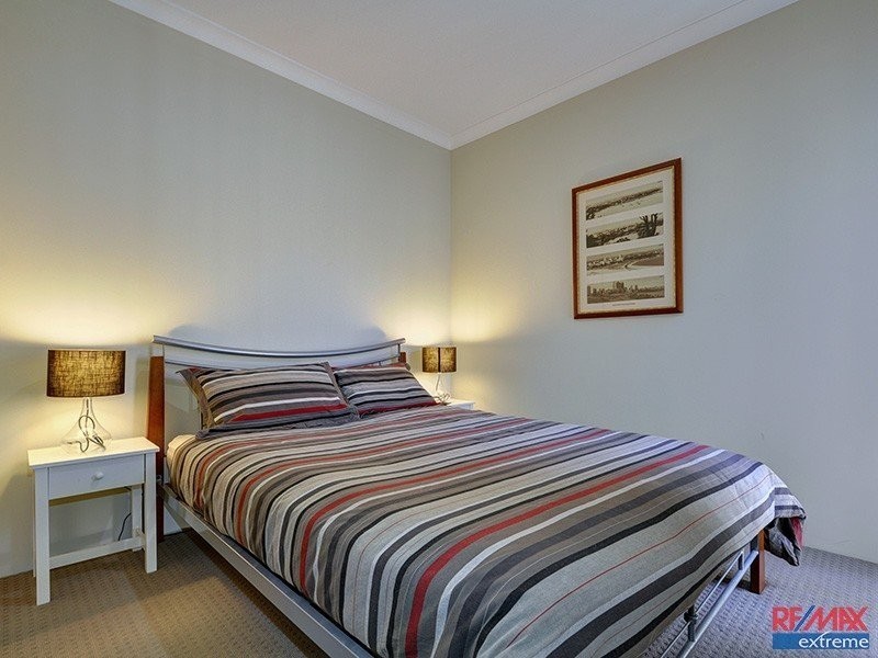 38 Delamere Avenue, Currambine WA 6028