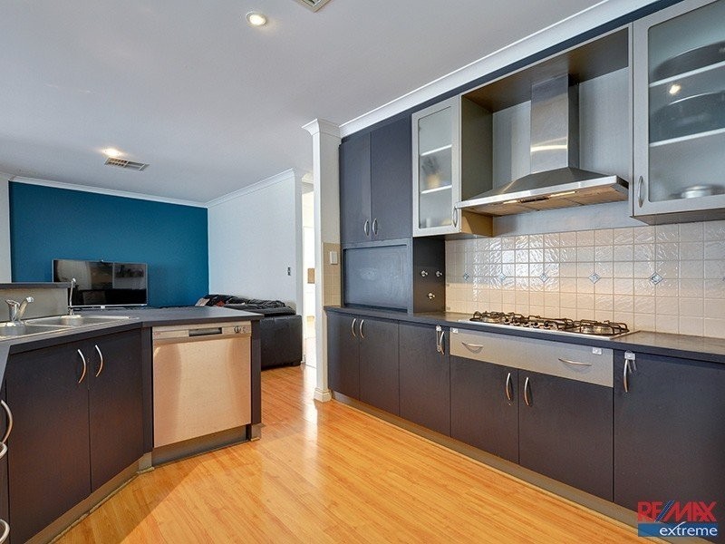 7 Walbrook Mews, Landsdale WA 6065