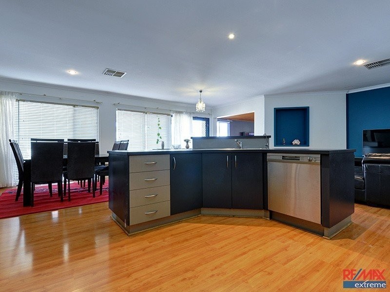 7 Walbrook Mews, Landsdale WA 6065