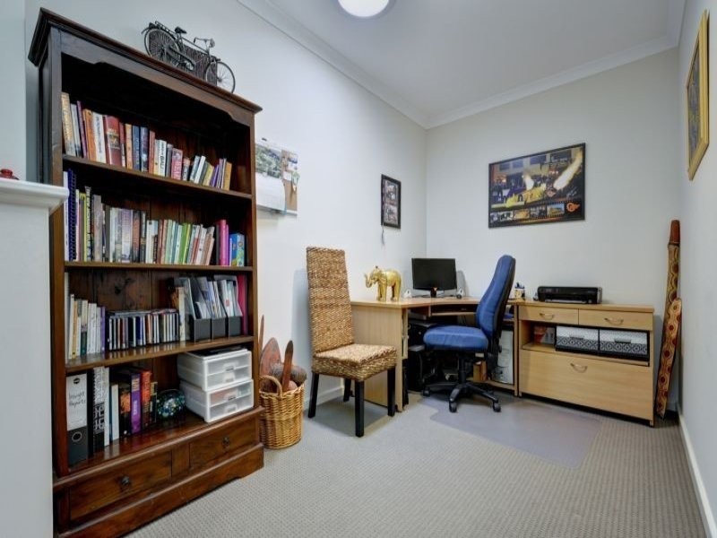 16 Macdonagh Avenue, Darch WA 6065