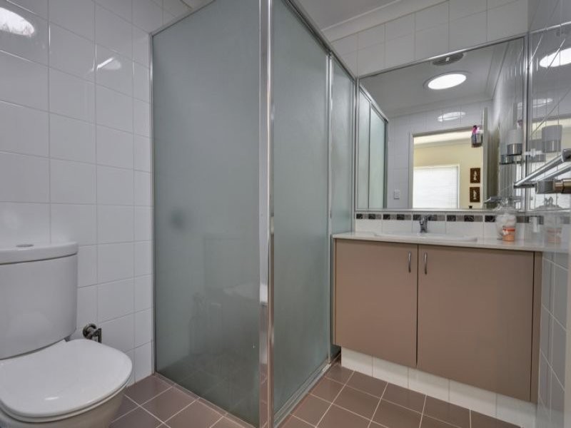 16 Macdonagh Avenue, Darch WA 6065