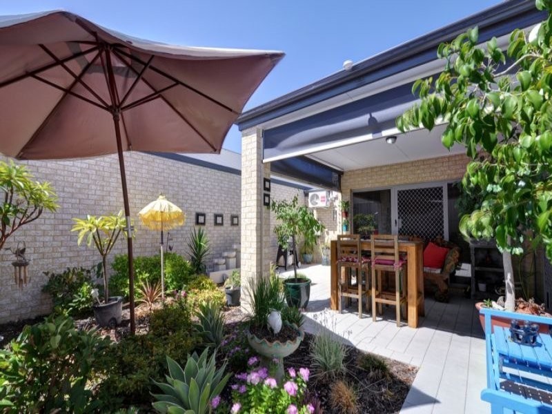 16 Macdonagh Avenue, Darch WA 6065