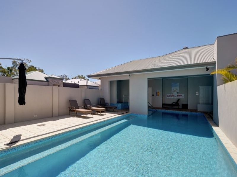 16 Macdonagh Avenue, Darch WA 6065