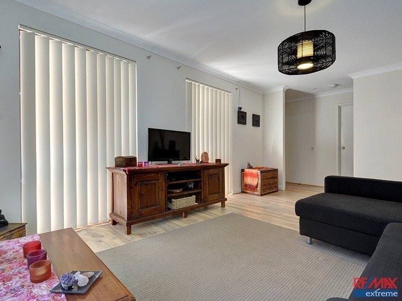 2 McKee Place, Kingsley WA 6026