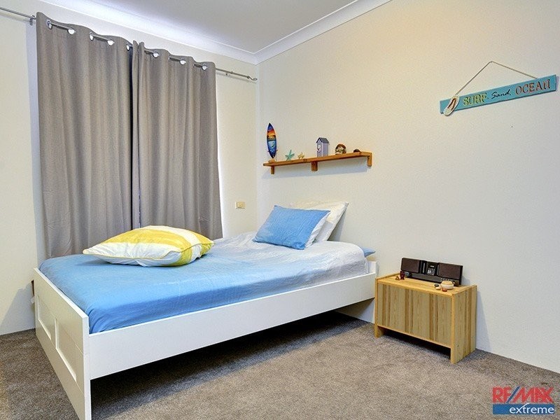 2 McKee Place, Kingsley WA 6026