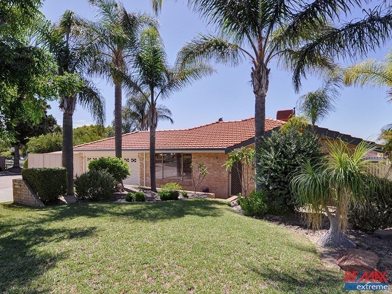 10 Carrick Way, Kinross WA 6028