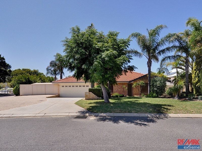 10 Carrick Way, Kinross WA 6028