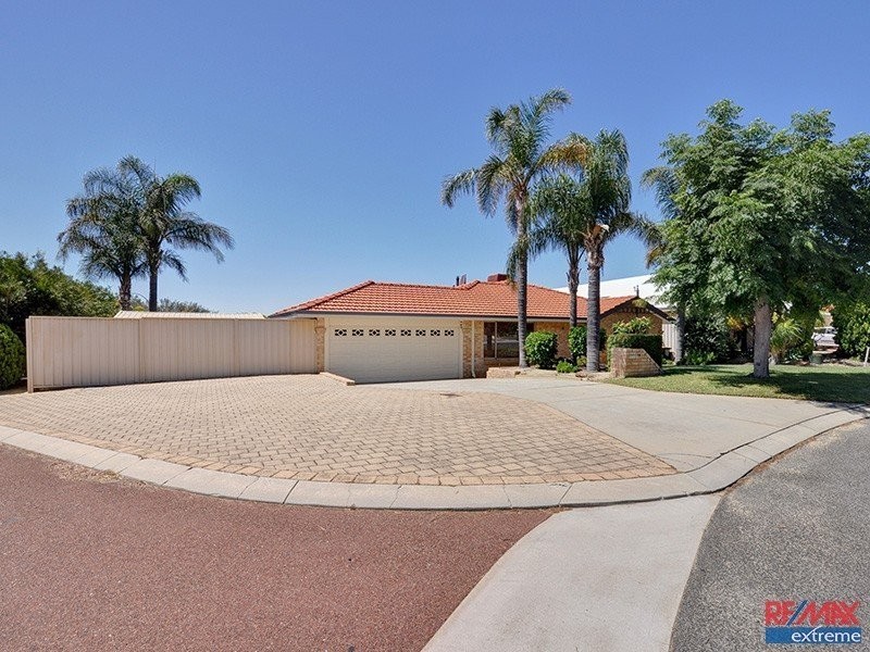 10 Carrick Way, Kinross WA 6028