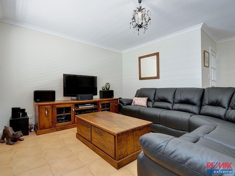 10 Carrick Way, Kinross WA 6028