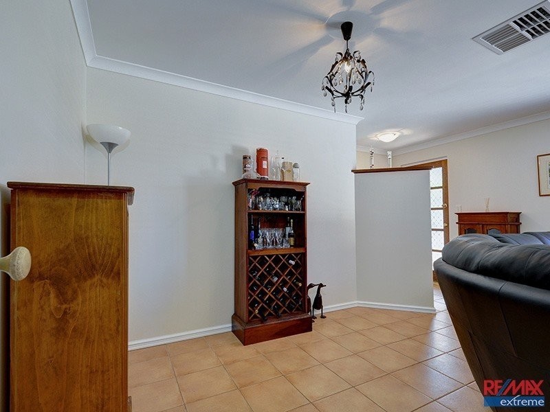 10 Carrick Way, Kinross WA 6028