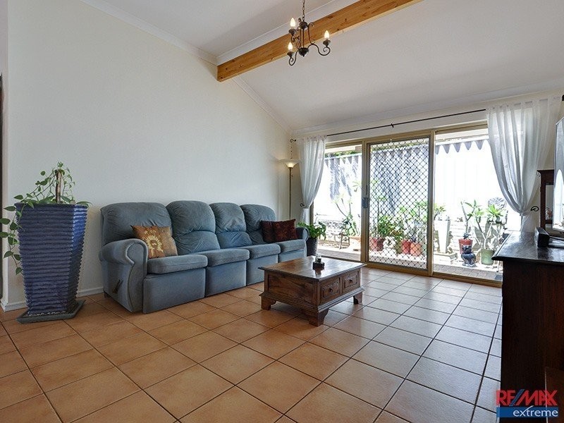 10 Carrick Way, Kinross WA 6028