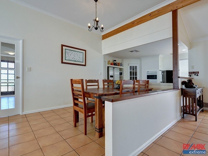 10 Carrick Way, Kinross WA 6028