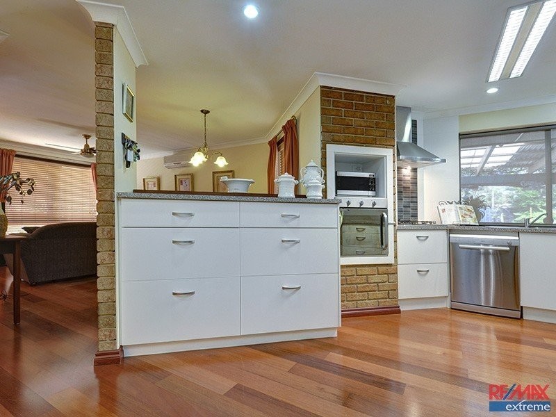 10 Theba Court, Heathridge WA 6027