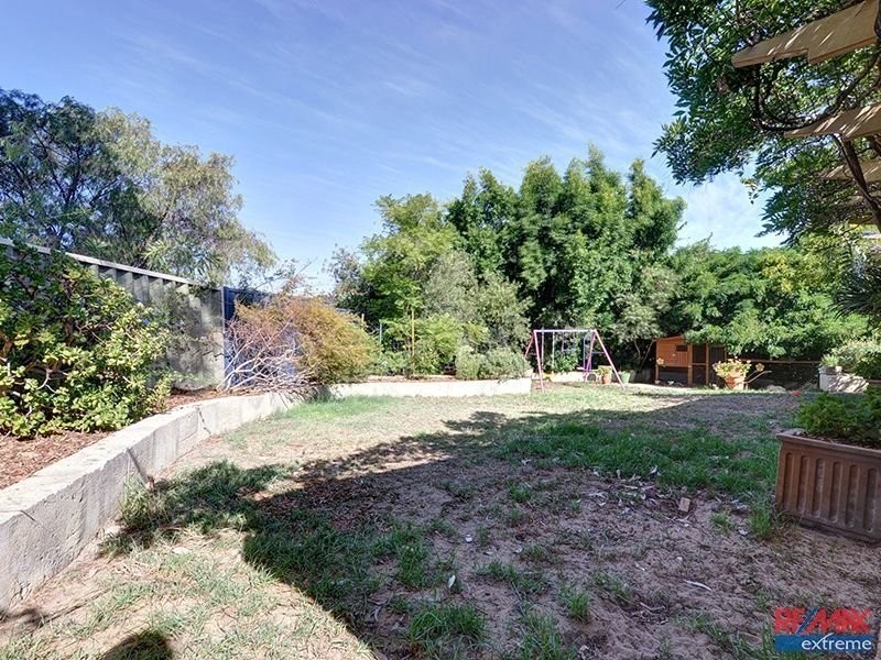 10 Theba Court, Heathridge WA 6027