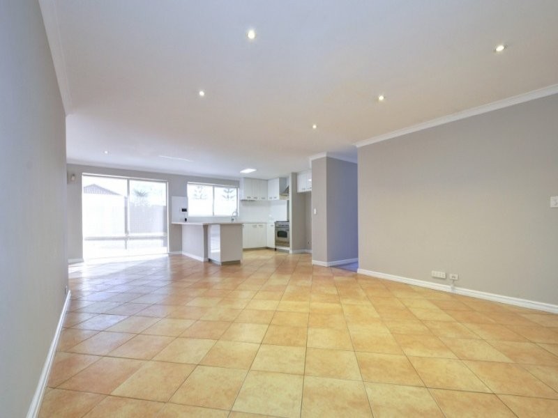 1 Buckden Street, Butler WA 6036