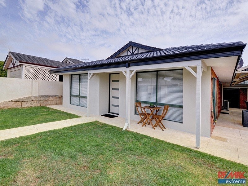 4 Ghan Place, Currambine WA 6028