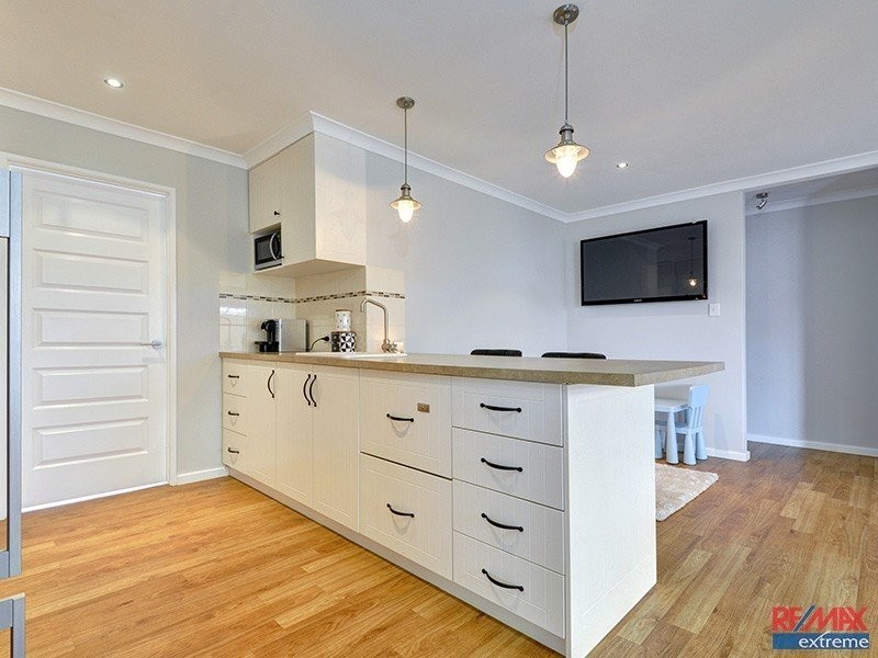4 Ghan Place, Currambine WA 6028