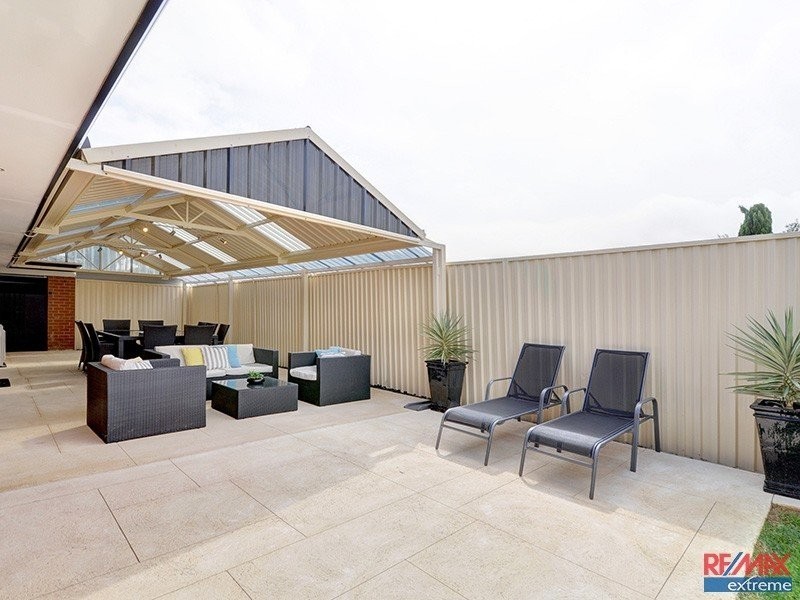 4 Ghan Place, Currambine WA 6028