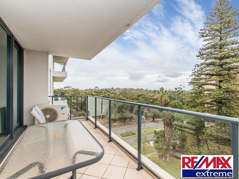 62/36 Kings Park Road, West Perth WA 6005