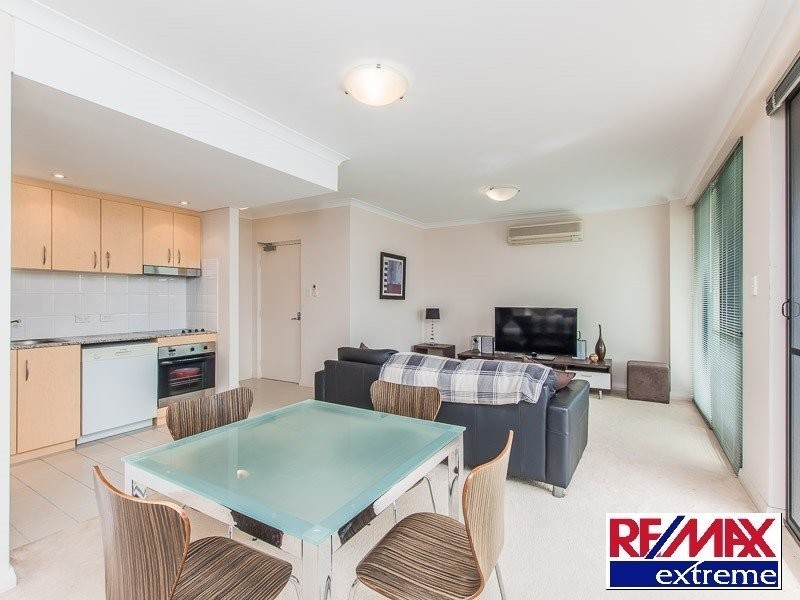 62/36 Kings Park Road, West Perth WA 6005