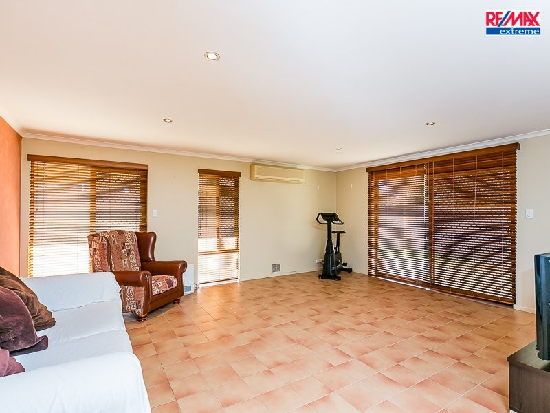 5 Penion Close, Heathridge WA 6027