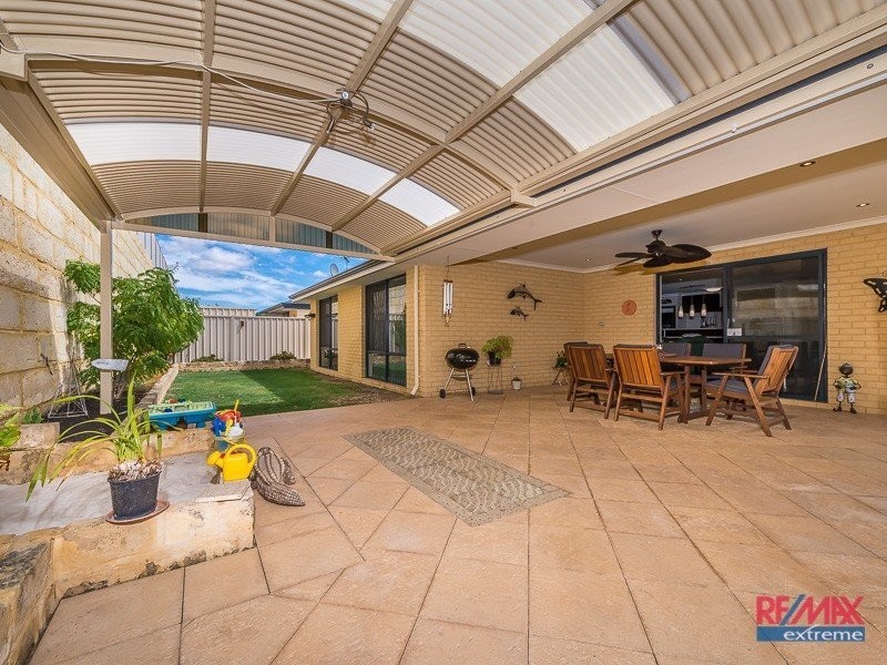 15 Cruiser Turn, Landsdale WA 6065