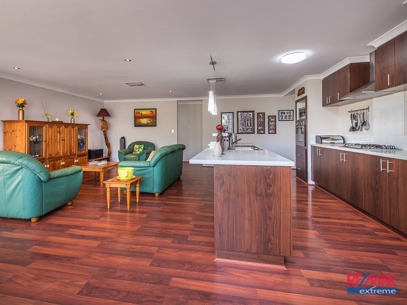 15 Cruiser Turn, Landsdale WA 6065