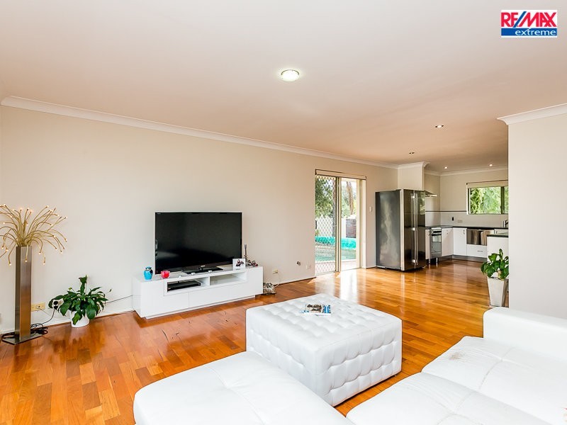 39 Drummer Way, Heathridge WA 6027