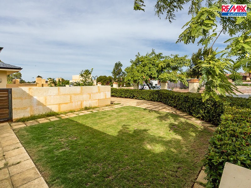 39 Drummer Way, Heathridge WA 6027